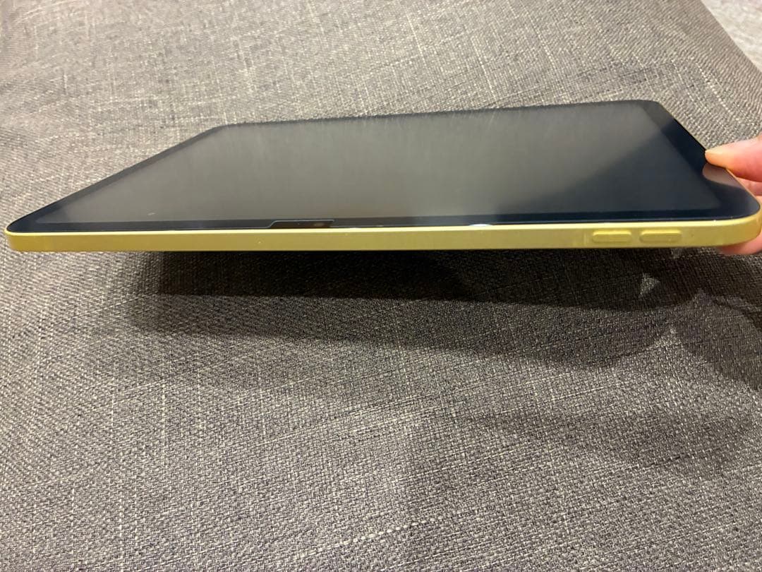 Apple iPad 第10世代 64GB Wi-Fi イエロー ケース付の写真8枚目