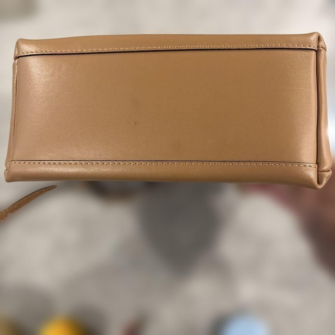 数回使用GIANNI CHIARINI ショルダーバッグ ベージュの写真4枚目