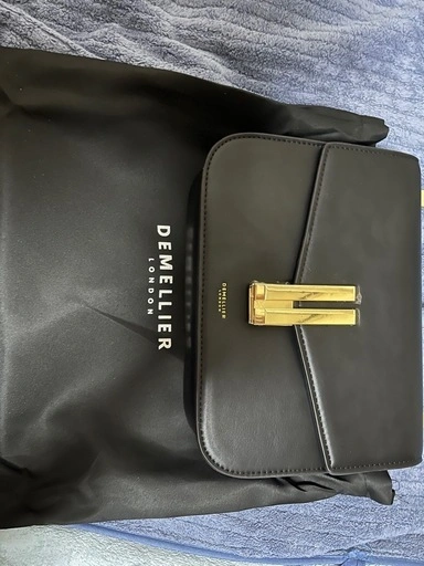 DEMELLIER LONDON The Vancouver ブラック レザーショルダーバッグ 新品未使用 保存袋付きの写真3枚目