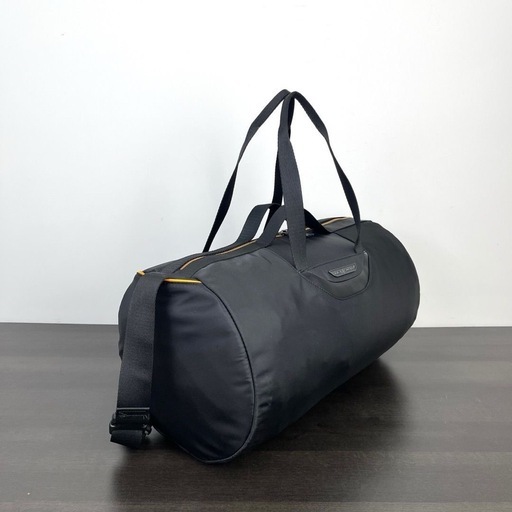 新品TUMI × MCLAREN コラボ 373041 折りたたみダッフルバッグ 2WAY 専用ポーチ付き 旅行 ジムの写真2枚目