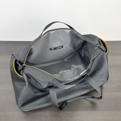 新品TUMI × MCLAREN コラボ 373041 折りたたみダッフルバッグ 2WAY 専用ポーチ付き 旅行 ジムの写真4枚目