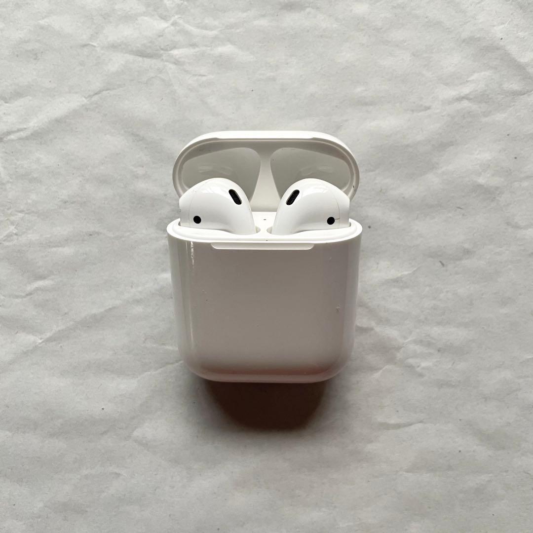 Apple AirPods 第一世代　両耳+充電器