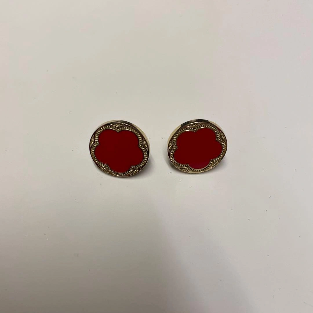ヴィンテージボタンピアス レッド ゴールド