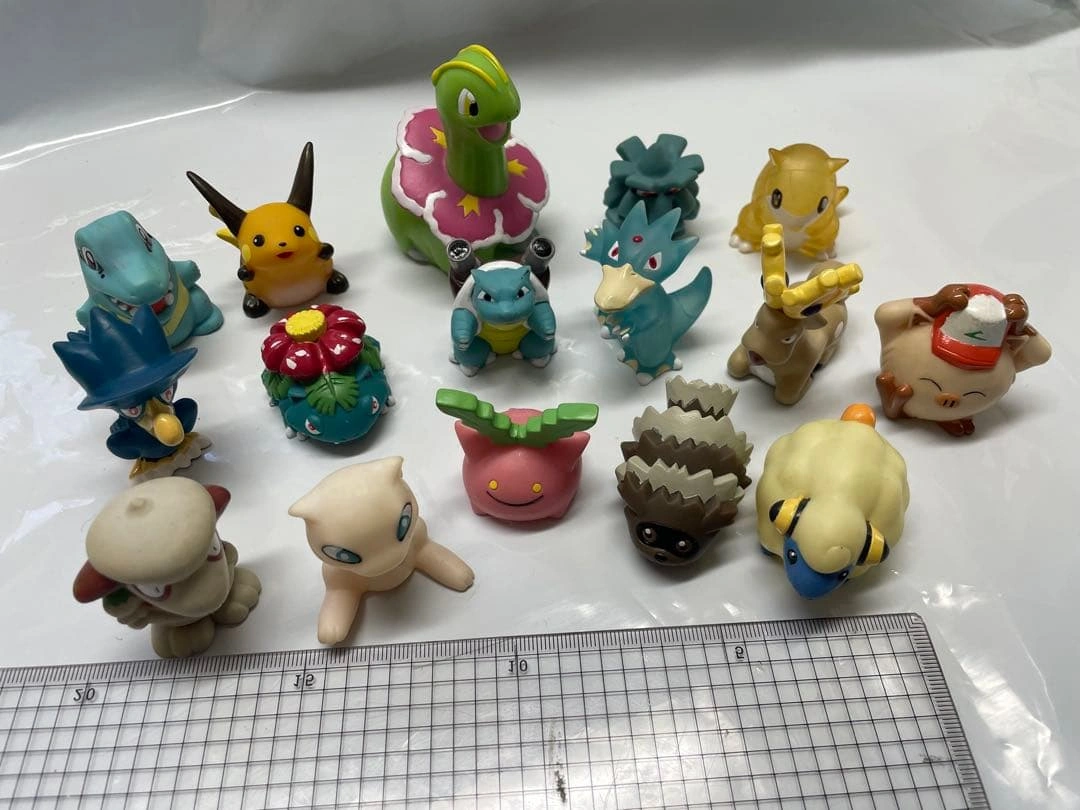ポケモン ミニフィギュア 15体+貯金箱セットの写真2枚目