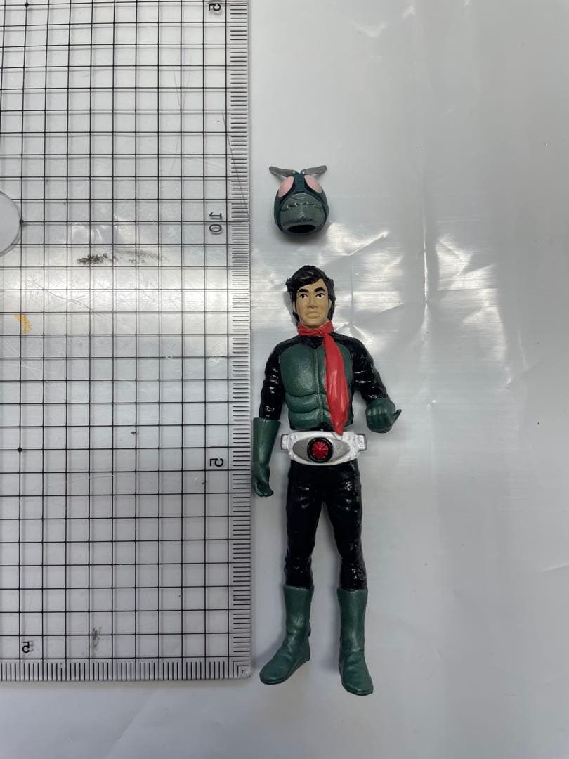 昭和　仮面ライダー 藤原弘フィギュア ヘルメット付の写真2枚目