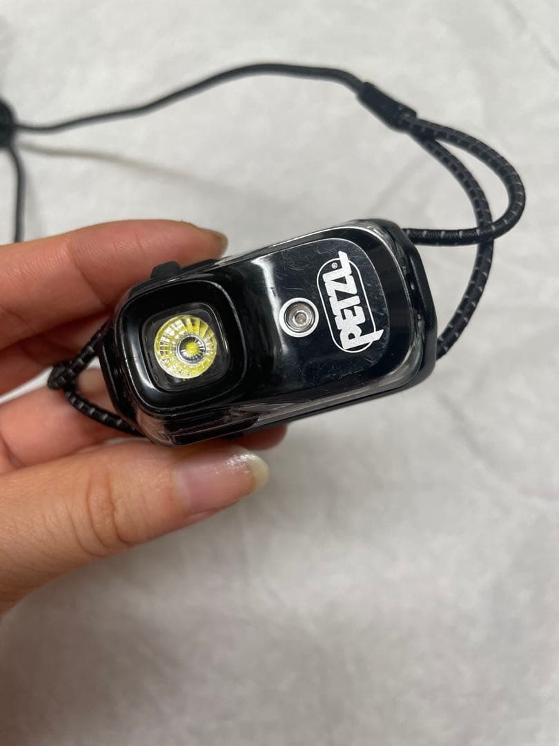 【動作確認済み】Petzl / Bindi 200ルーメン ブラックの写真2枚目