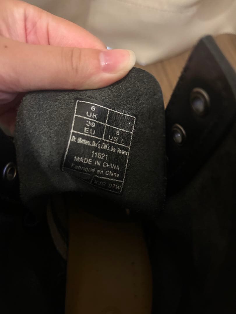 Dr. Martens 8ホール ブーツ ブラック【値段交渉◎】の写真4枚目