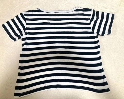 白黒ボーダー 半袖ショート丈Tシャツ レディスの写真2枚目
