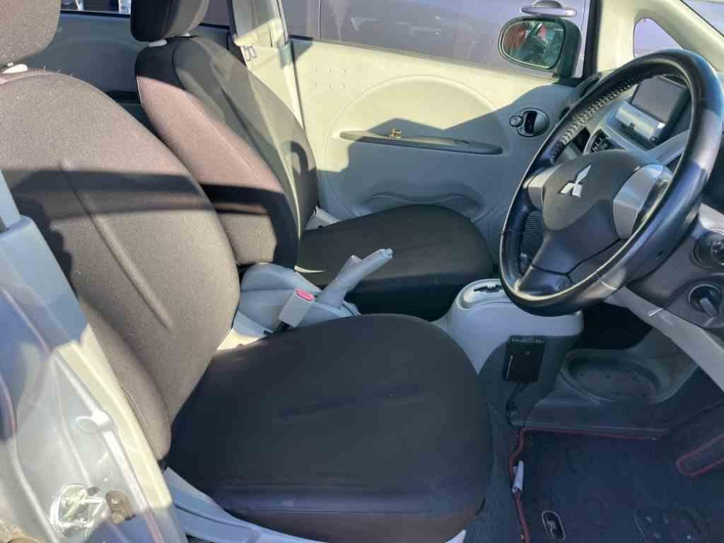 【エンジン出品】走少43500km三菱アイｉ最上級グレードターボＧ難有につき格安の写真7枚目