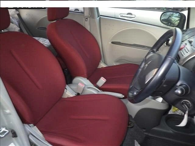 【エンジン出品】走少44700km三菱アイi最上級グレードターボG格安一部色褪せの写真6枚目