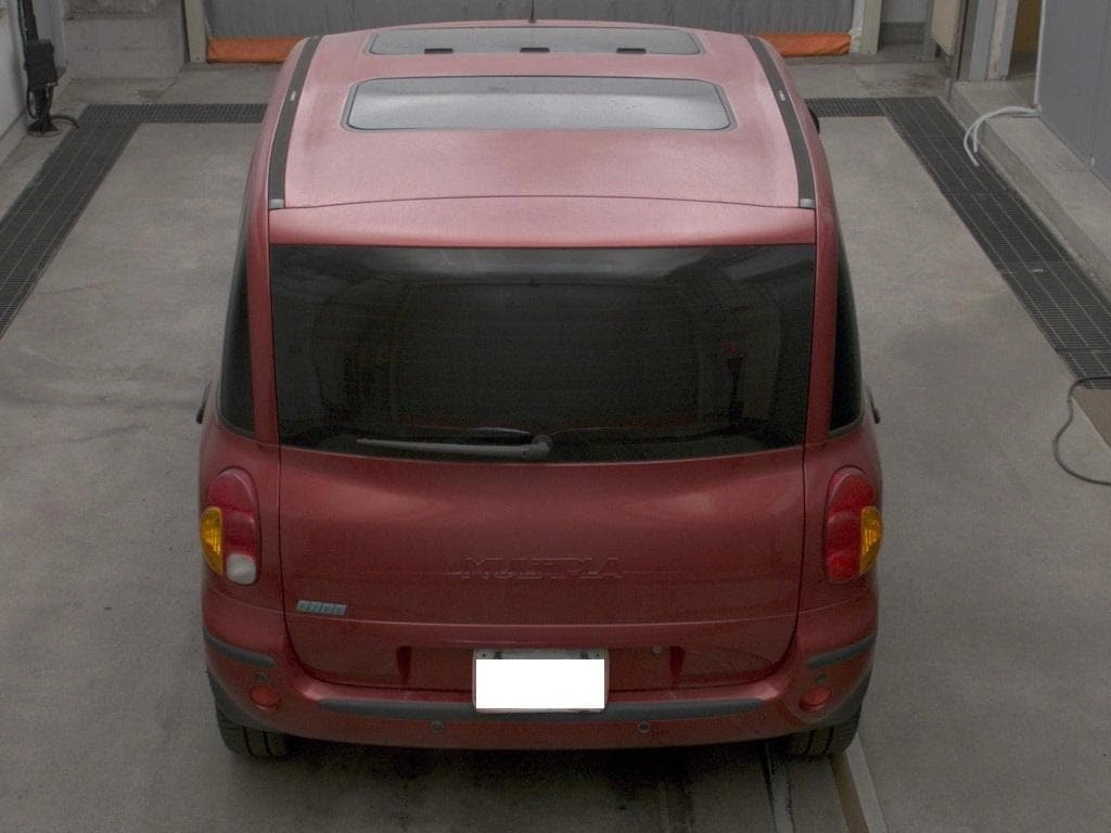 FIATフィアットムルティプラ醜いフェラーリ!?外観裏切るクイック&俊足乗り心地の写真6枚目