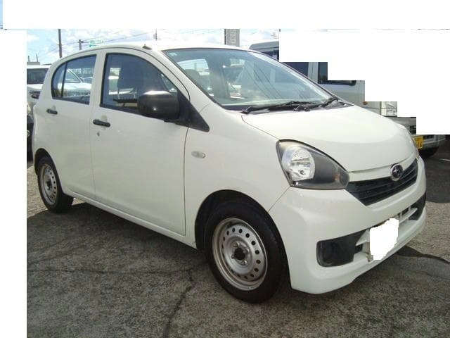スバルプレオプラス初年度登録令和7年10月車検令和10年10月迄内外装△で格安の写真2枚目