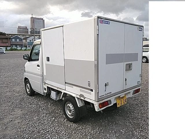 冷凍冷蔵車-5℃日産クリッパー三菱ミニキャブトラック錆&臭い無冷凍機好調お勧め◎の写真3枚目