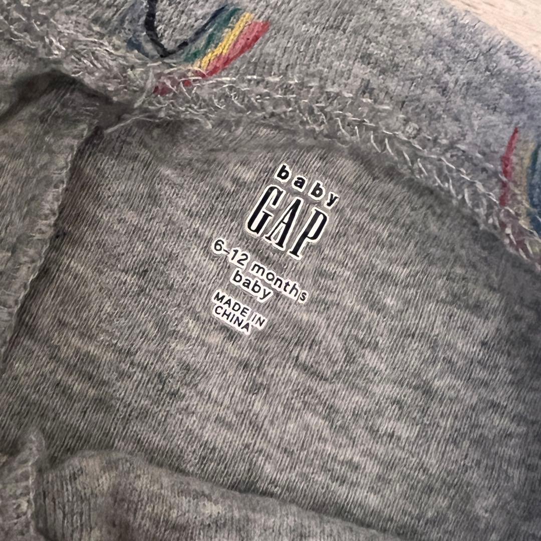 babyGAP 灰色レインボー柄 パンツ 6〜12ヶ月の写真3枚目