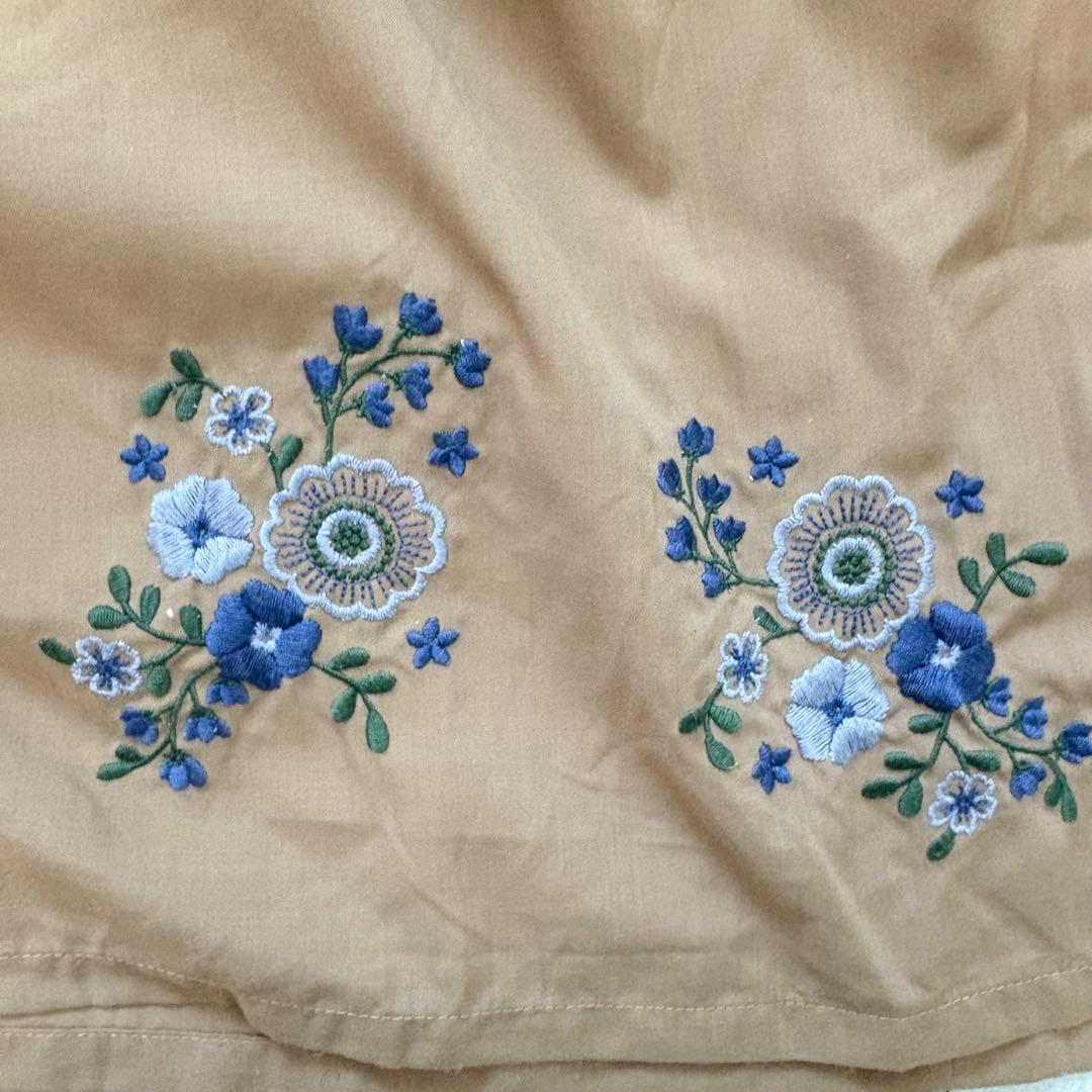 ehka sopo 花柄刺繍フレアスカートの写真2枚目