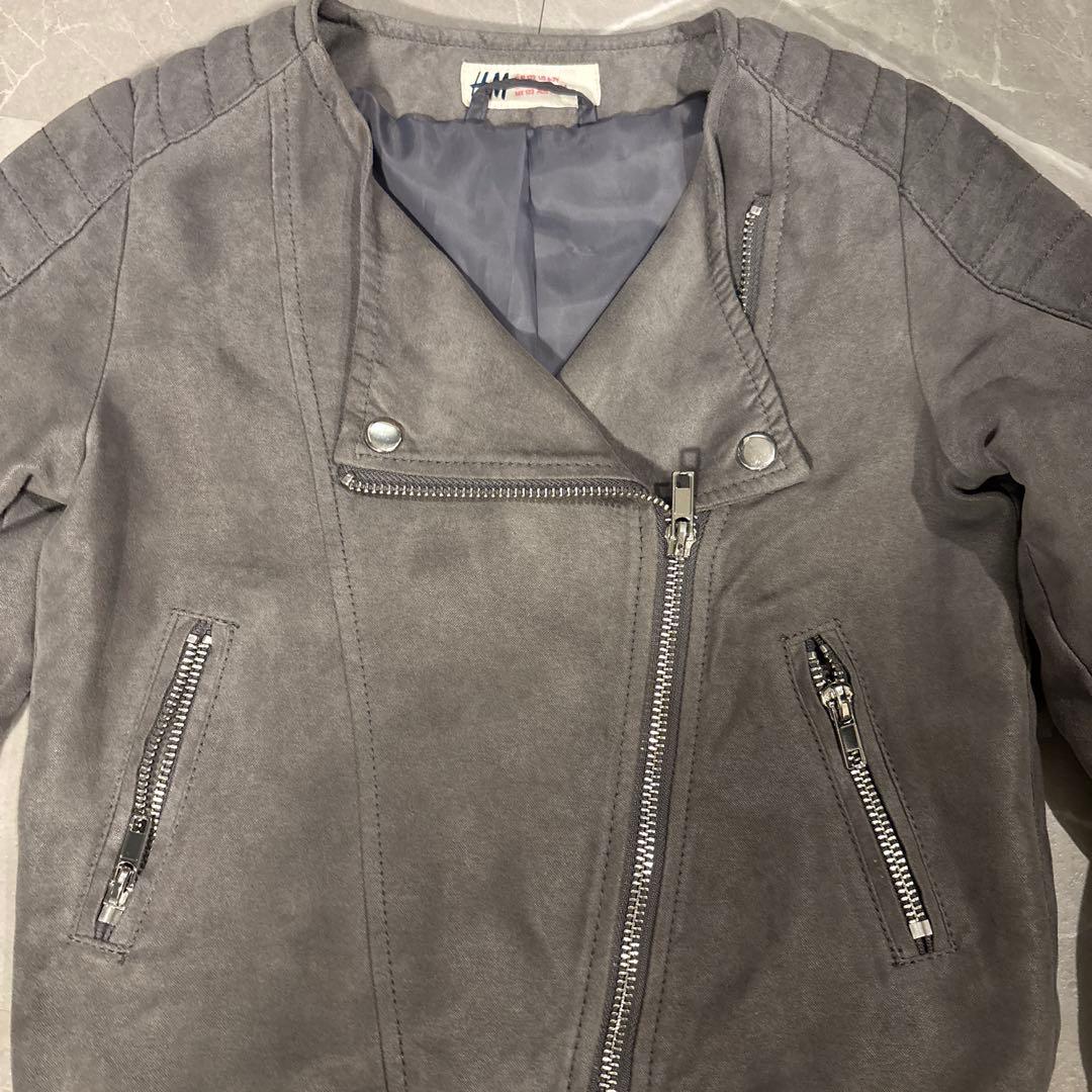 H&M キッズ ライダースジャケット グレーの写真3枚目