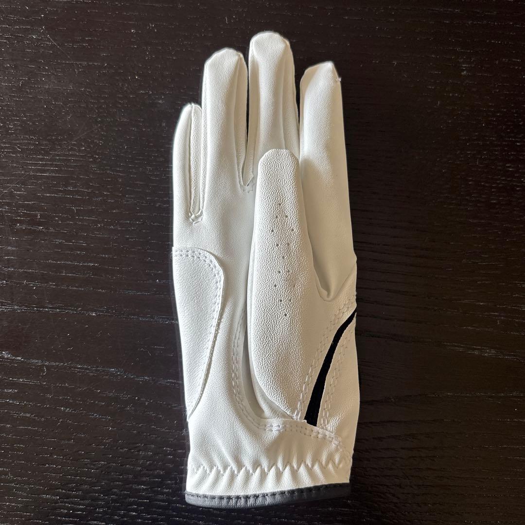 FootJoy ゴルフグローブ ホワイト ジュニアMサイズの写真2枚目