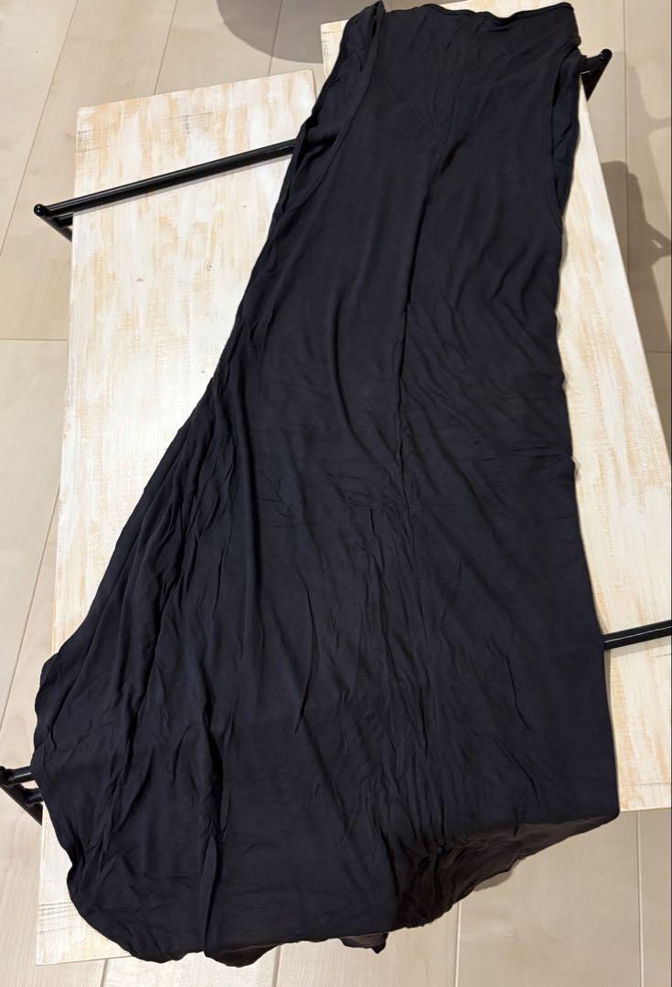 ZARA TRAFALUC ノースリーブロングワンピースの写真4枚目