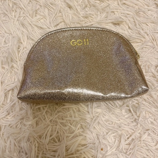 新品 ポーチ ゴールド