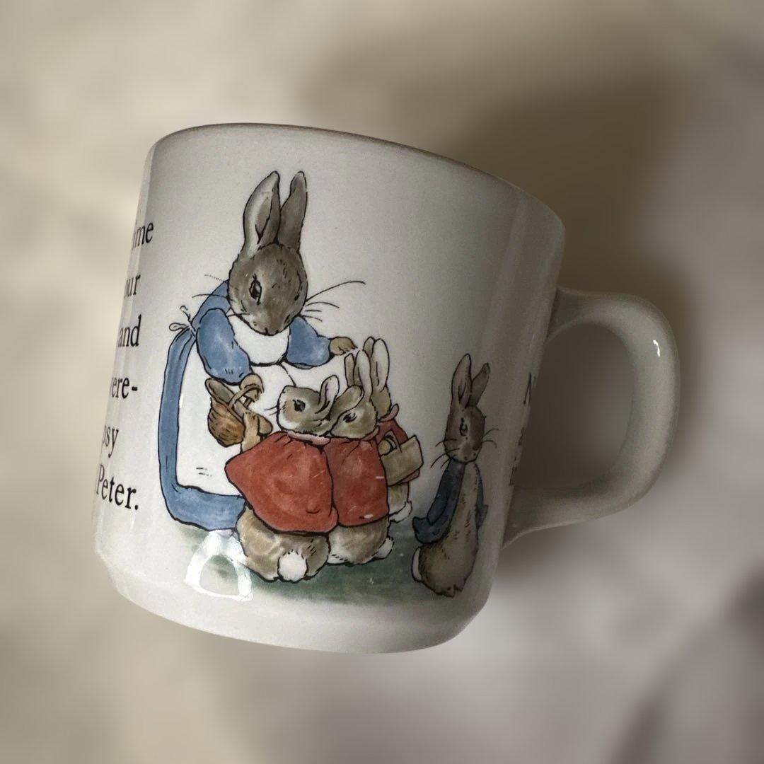 WEDGWOOD ピーターラビット マグカップ 英国製の写真2枚目