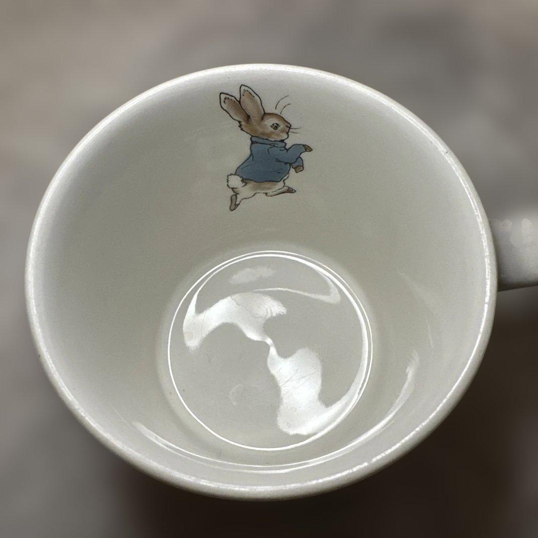 WEDGWOOD ピーターラビット マグカップ 英国製の写真3枚目