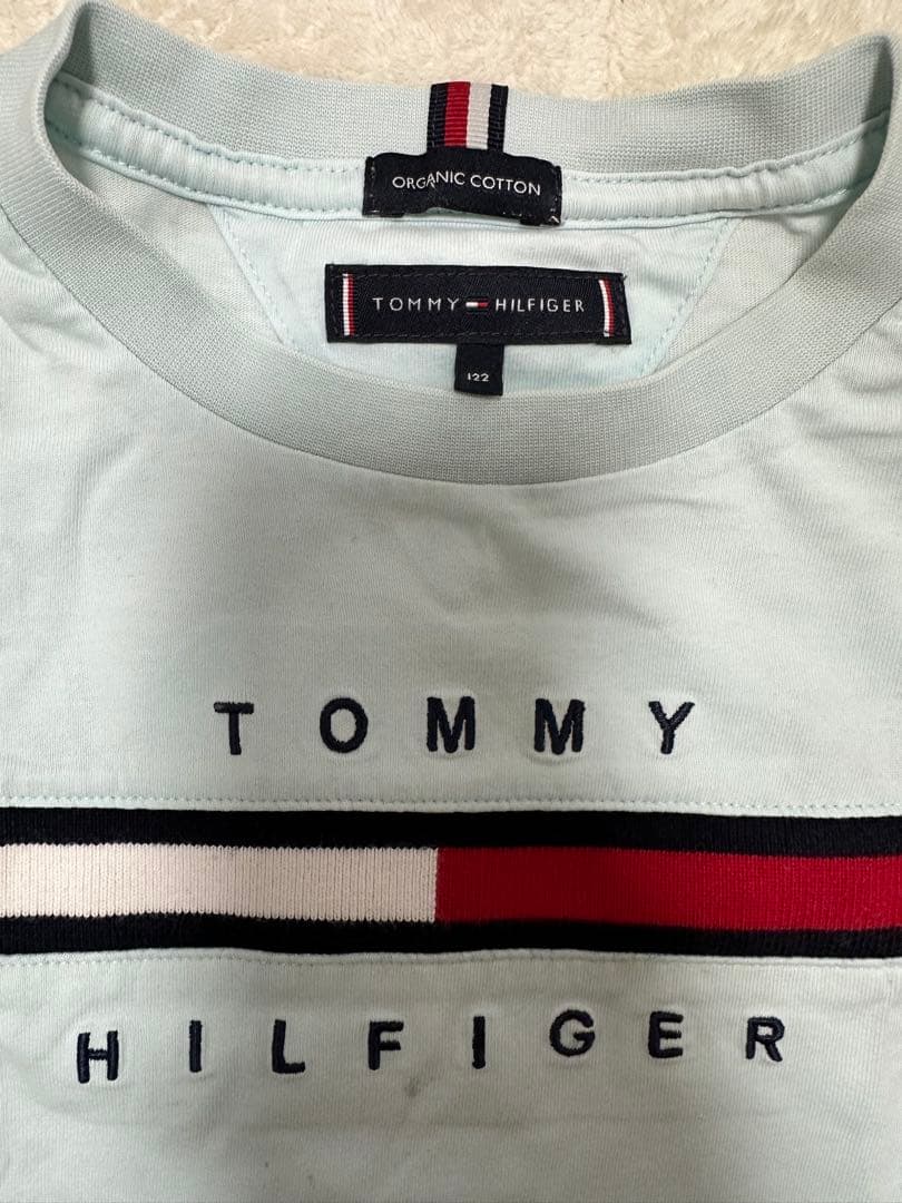 TOMMY HILFIGER Tシャツ ライトブルー 122の写真2枚目
