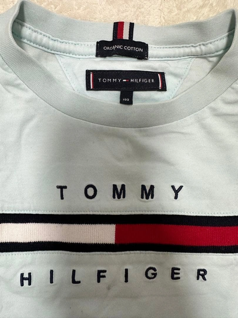 TOMMY HILFIGER Tシャツ ライトブルー 122の写真2枚目