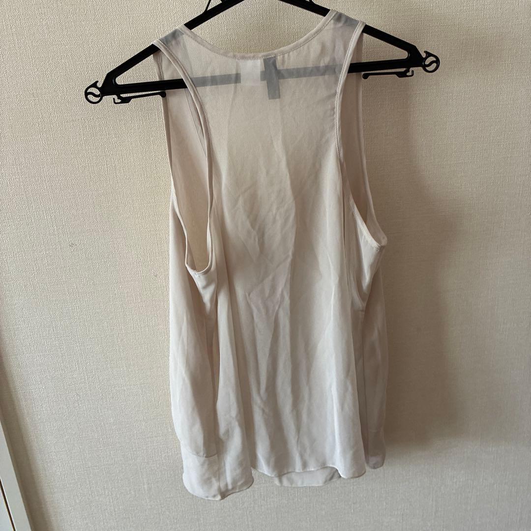 DIVIDED by H&M ノースリーブ　トップスの写真8枚目