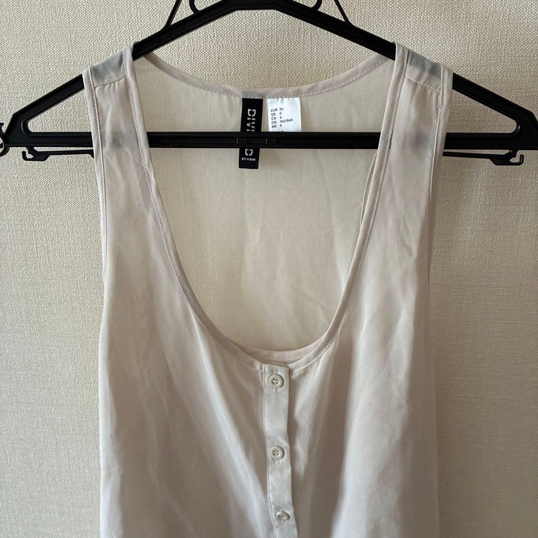DIVIDED by H&M ノースリーブ トップスの写真9枚目