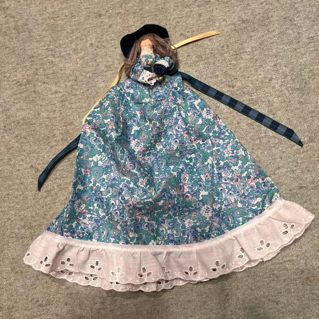 ハンドメイド ペグドール リバティープリントの写真4枚目