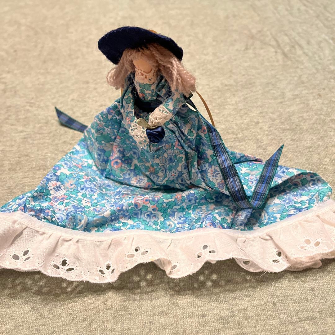 ハンドメイド　ペグドール　リバティープリントの写真6枚目