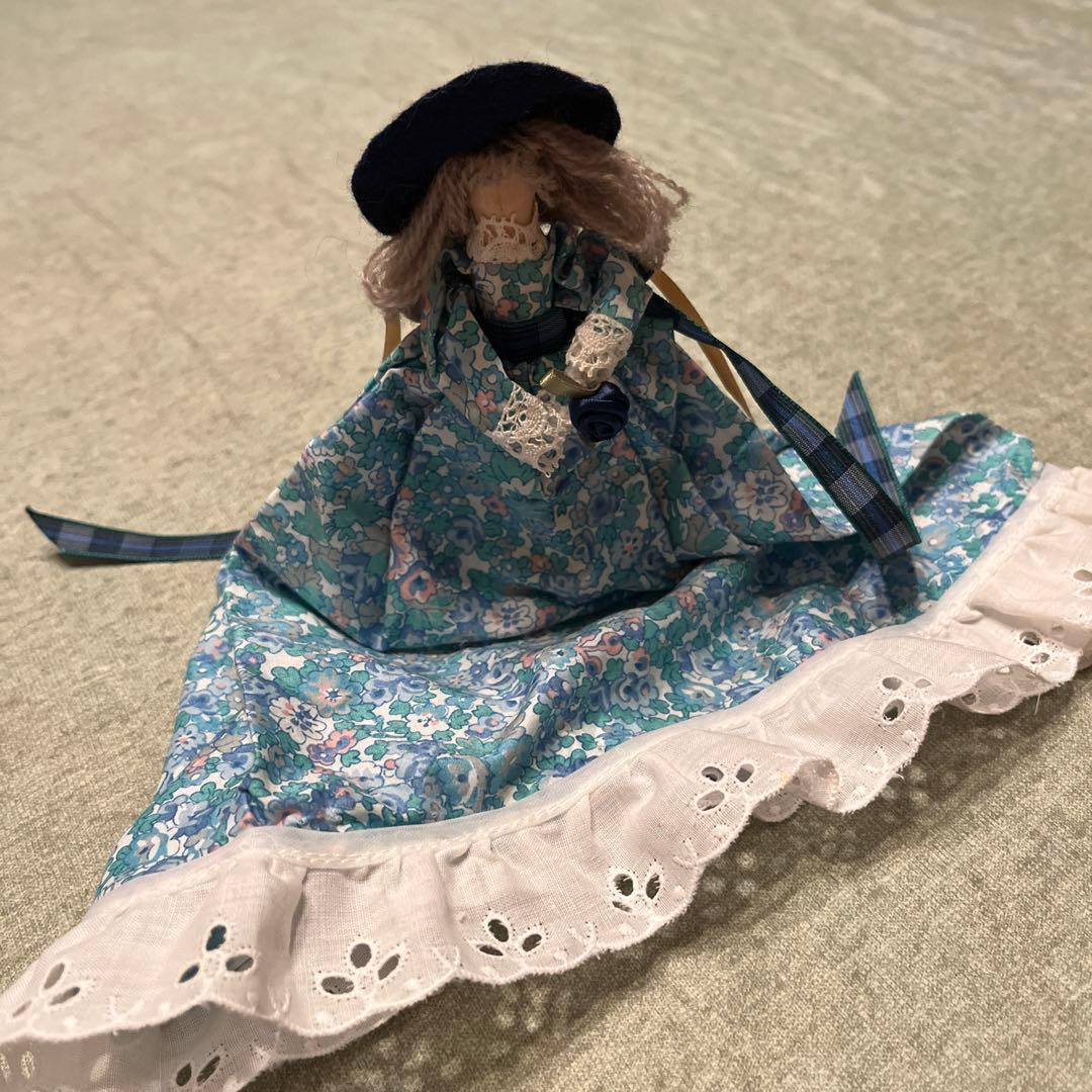 ハンドメイド　ペグドール　リバティープリントの写真7枚目