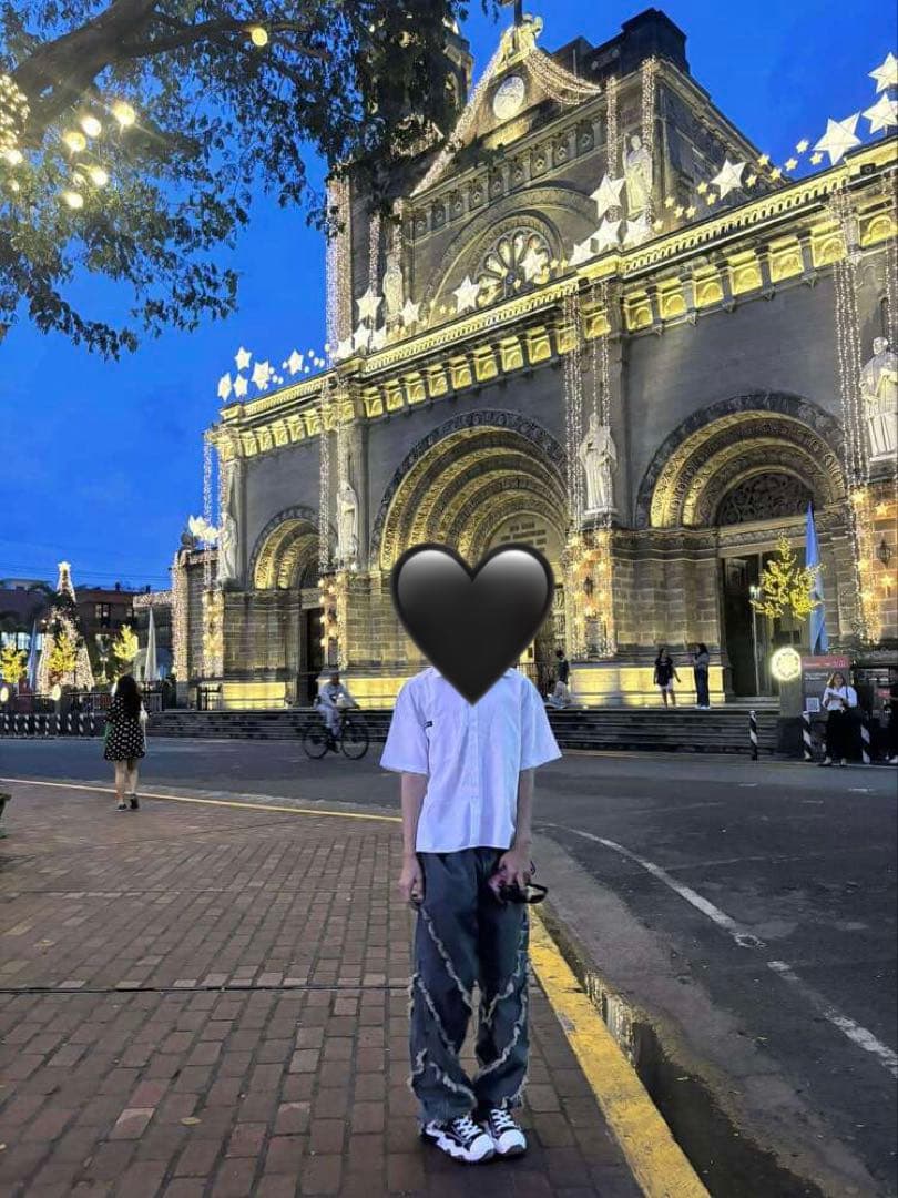 メンズ ルーズフィット 切りっぱなしデニム ステッチ ダメージ加工 Sサイズの写真5枚目