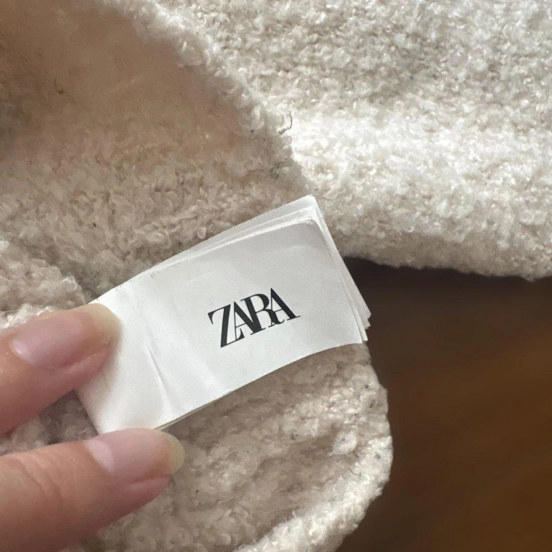 ZARA ディズニー ミニー セーター 110cm 120cmの写真8枚目