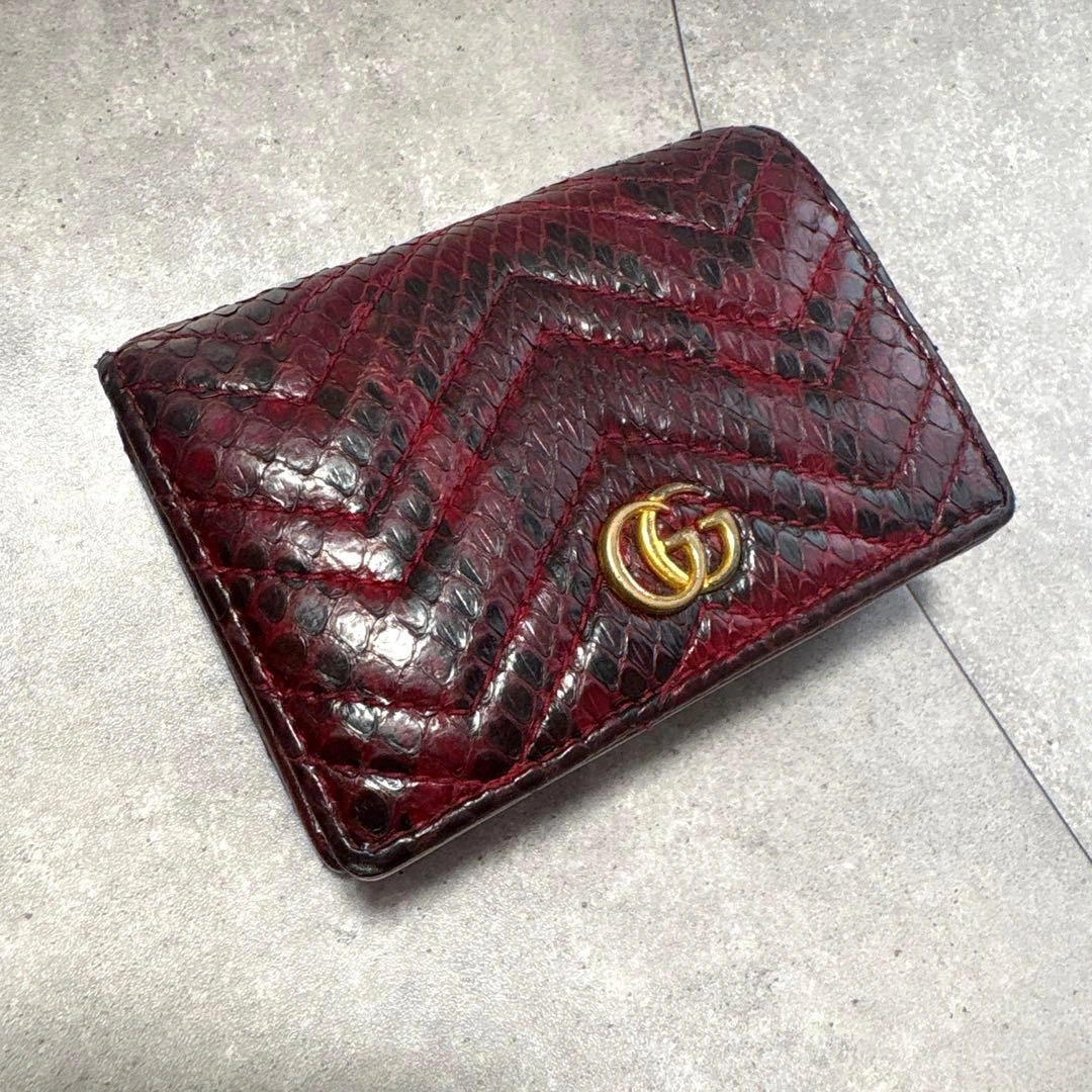 GUCCI 二つ折り財布 マーモント パイソン 金ロゴ ダブルG 赤 黒の写真2枚目