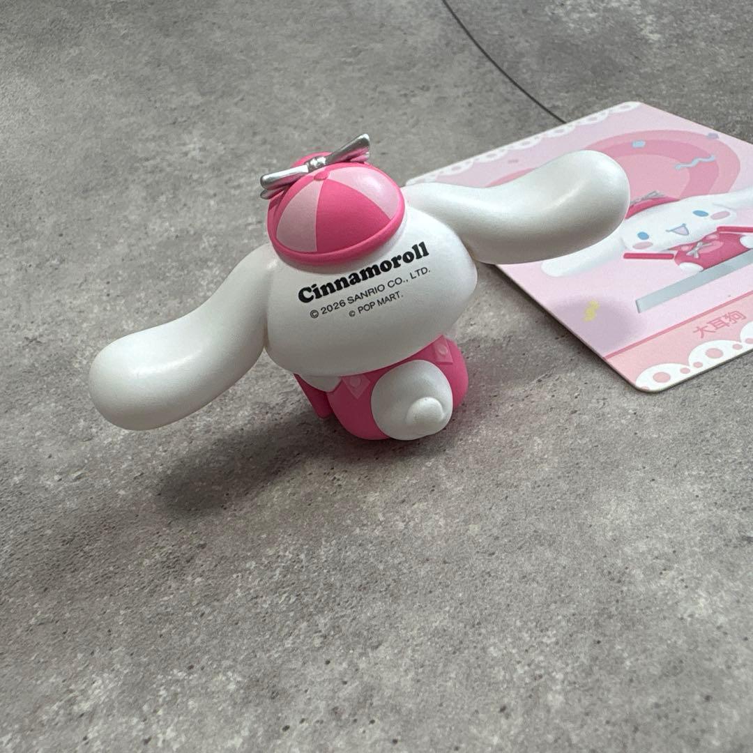 POPMART ポップマート サンリオ PinkParty シナモロールの写真3枚目