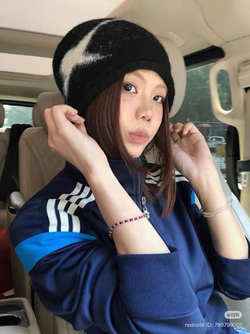 ビーニー ニット帽 ブラウン ニット 帽子 キャップ 茶色 y2k グランジの写真4枚目