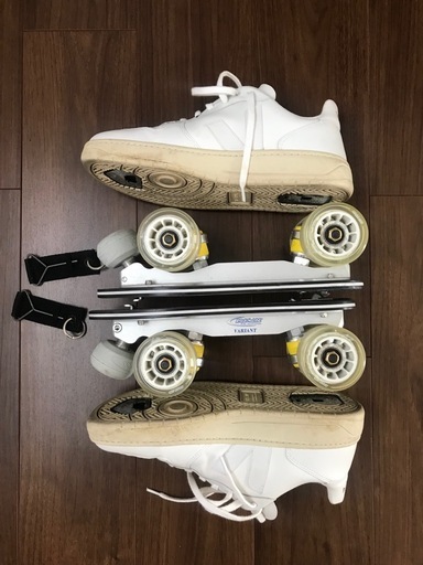 「Flaneurz」のローラースケート