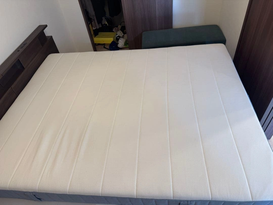 IKEA VESTERÖY マットレス 160*200 【直接引き取り限定の写真5枚目