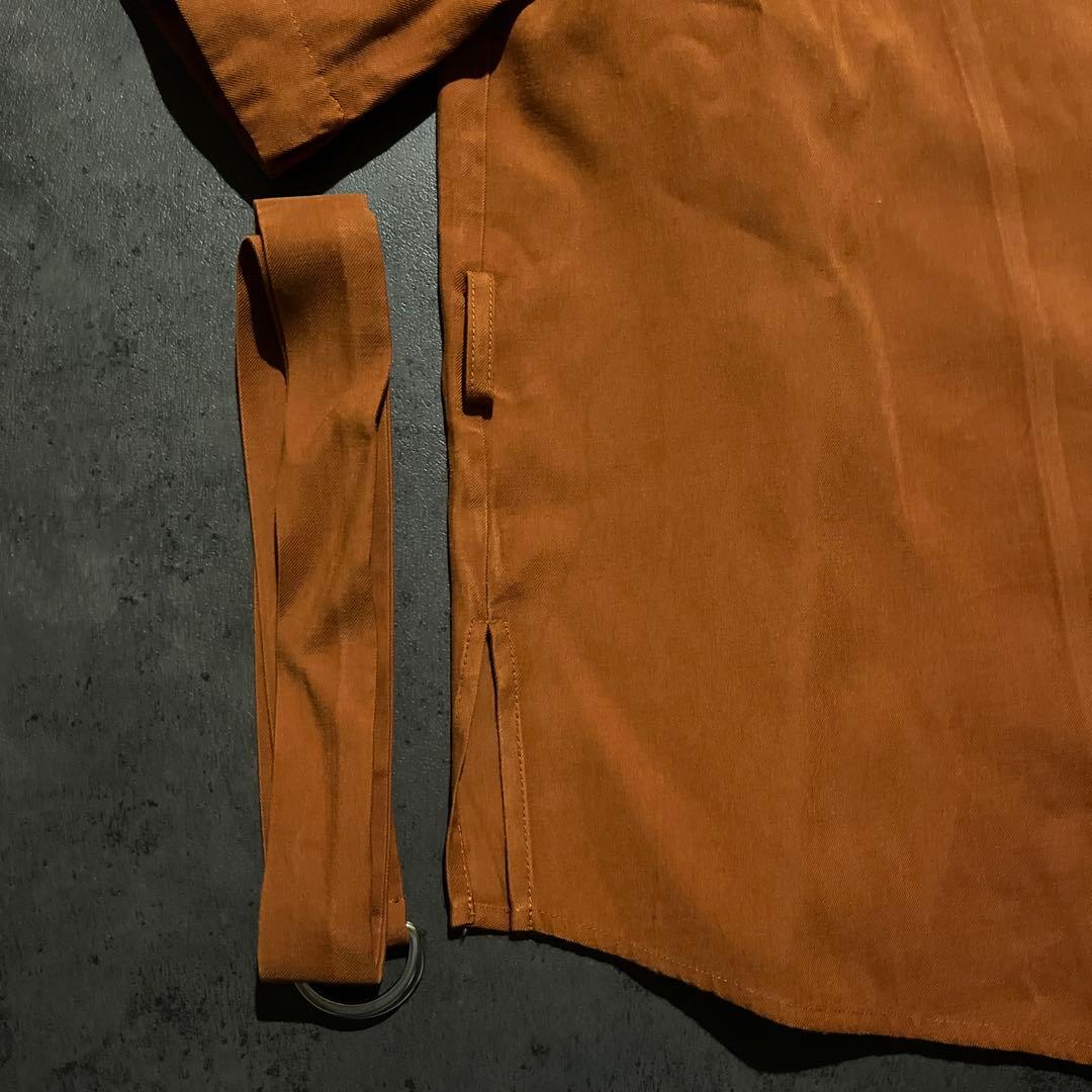 【美品】KBF+ブラウン ショートスリーブシャツ ウエストベルト付きの写真2枚目