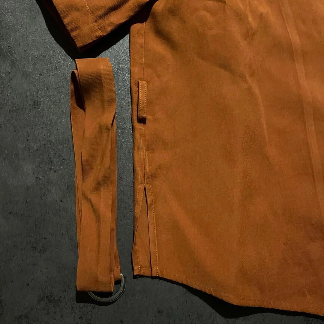【美品】KBF+ブラウン ショートスリーブシャツ ウエストベルト付きの写真2枚目