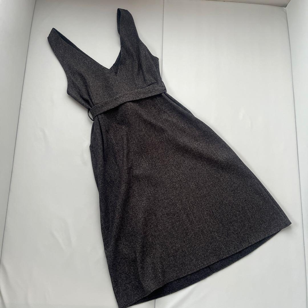 【美品】Vネック ジャンパースカート チャコールグレー Mの写真2枚目