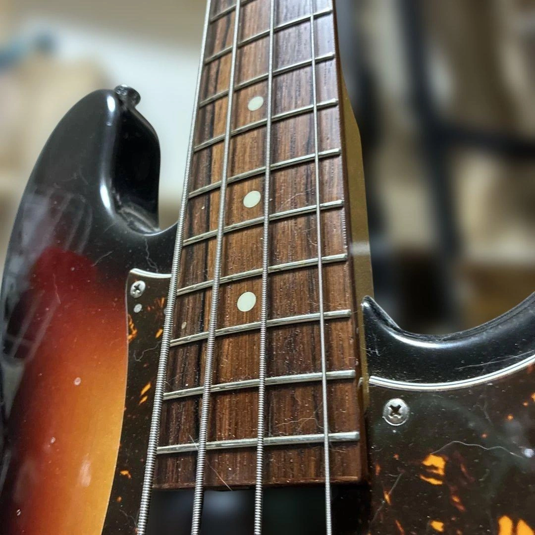 momose MP1-STD/NJ precision bassニューハカランダの写真3枚目
