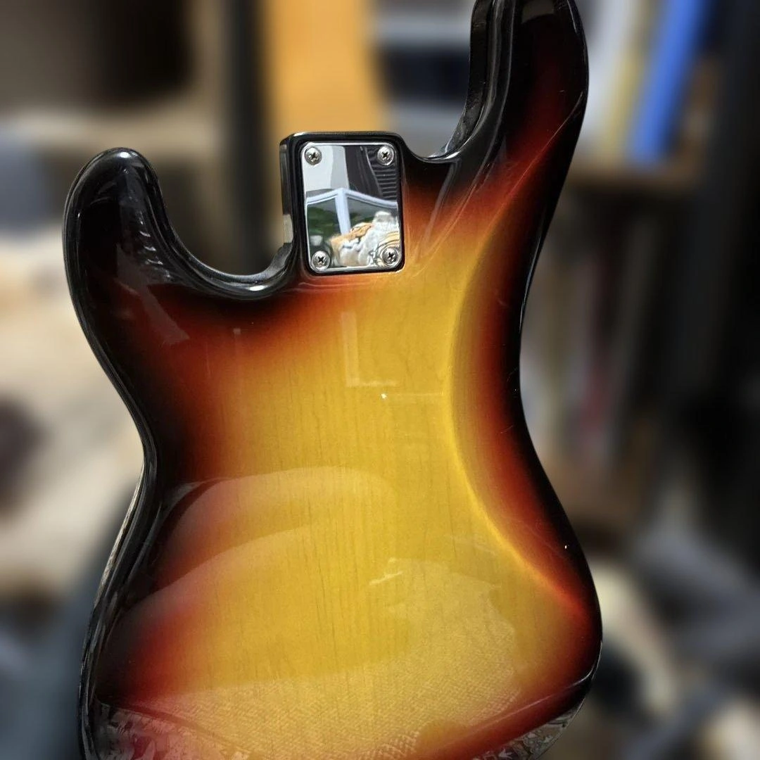 momose MP1-STD/NJ precision bassニューハカランダの写真9枚目