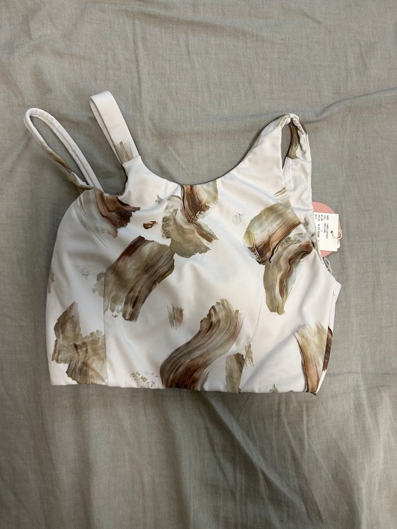 emmi ヨガウェア ブラトップ パンツ セットアップ新品の写真2枚目