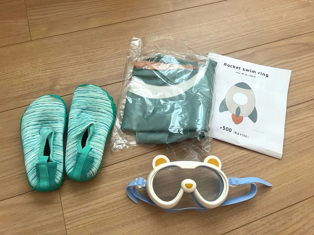 プールセット 浮き輪、ゴーグル、マリンシューズ