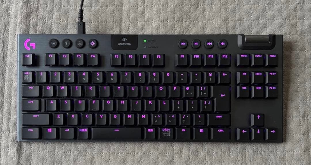 【美品・動作済】G913 TKL＋ロジクールマウス＋ZOWIEパッドの写真10枚目