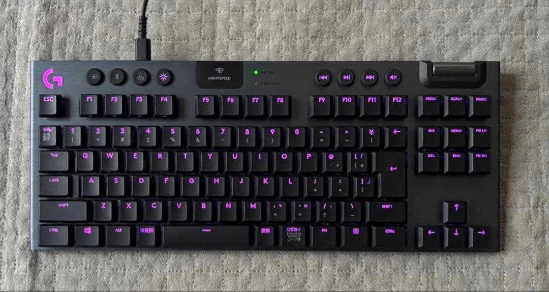【美品・動作済】G913 TKL+ロジクールマウス+ZOWIEパッドの写真10枚目