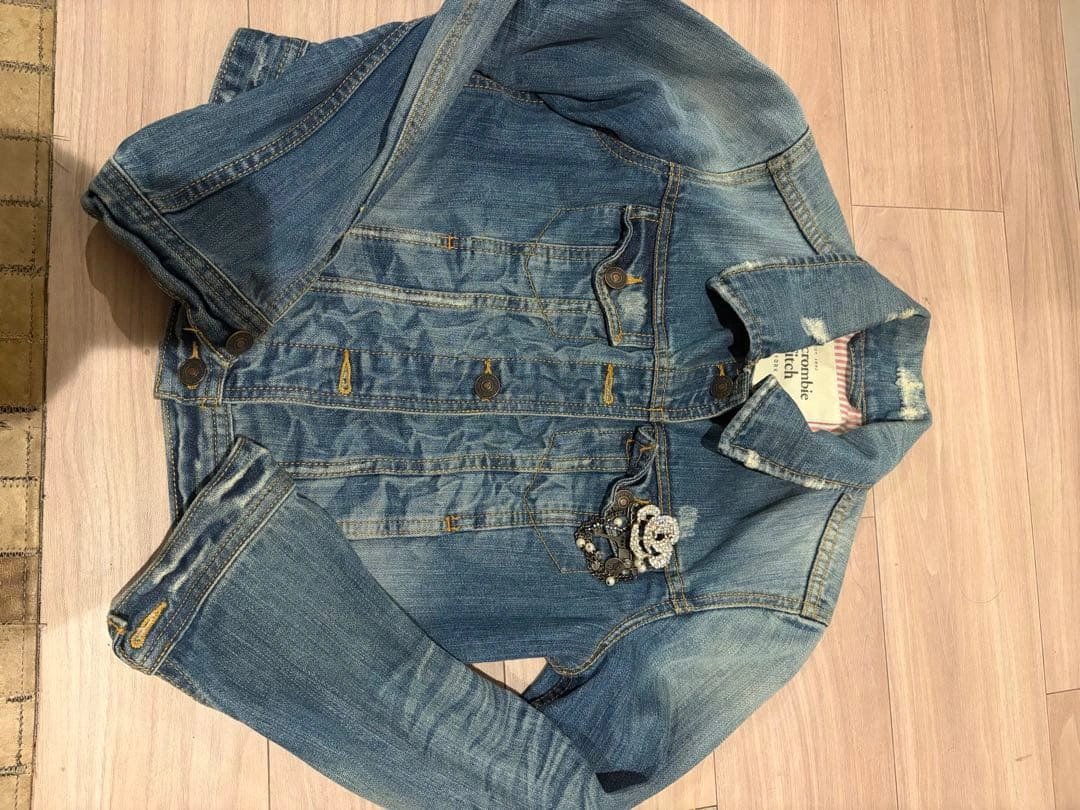 美品Abercrombie & Fitch デニムジャケット S