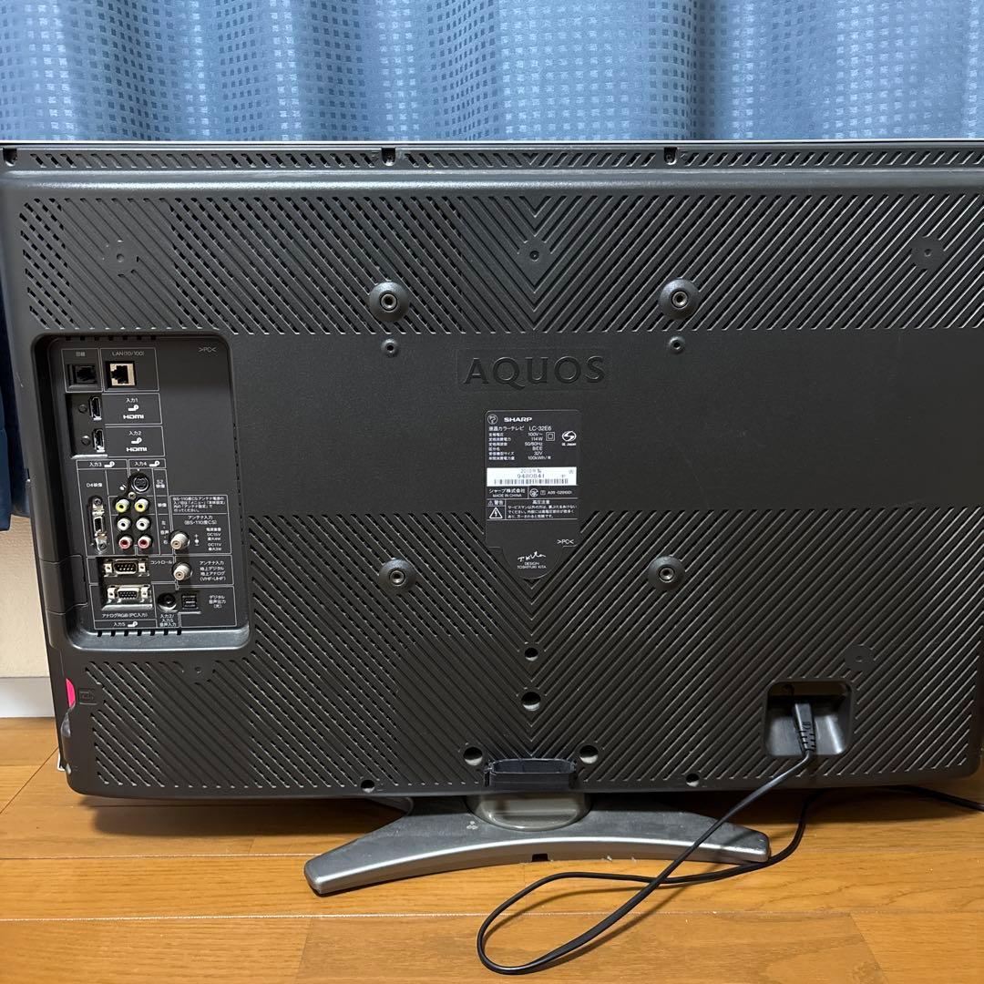SHARP LC-32E6 32インチ液晶テレビの写真9枚目